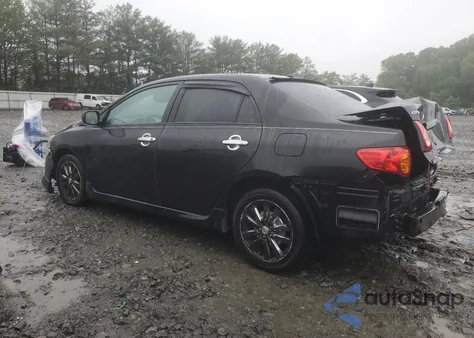 2010 Toyota Corolla Base z USA, uszkodzony, nr VIN 2T1BU4EE1AC464897